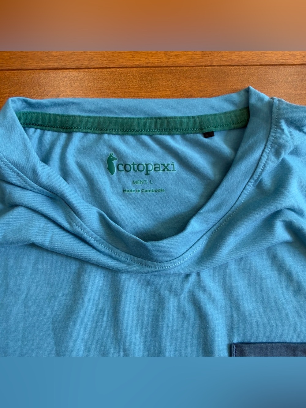 Cotopaxi teal short sleeve Paseo Travel tee with navy pocket size L - Picture 4 of 9